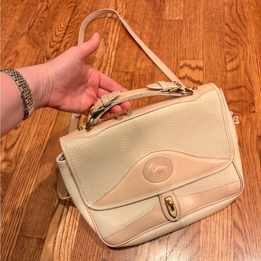 Vintage Dooney & Bourke messenger Crossbody bag - Picture 2 of 7